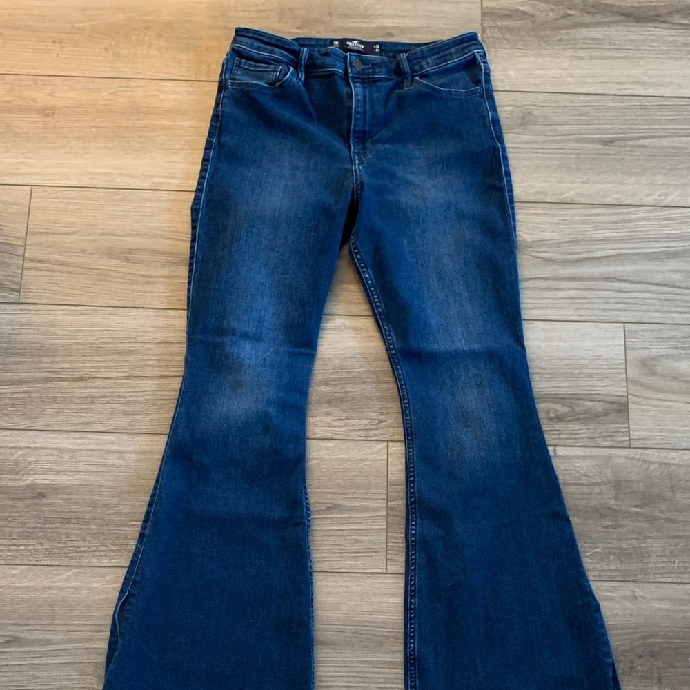 Hollister High Waisted Dark Indigo Flare Jeans